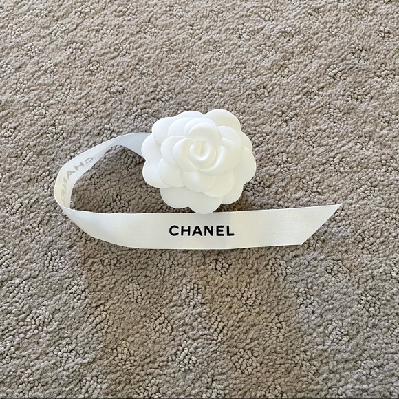 💯 🎀 Authentic CHANEL Ribbon - Picture 4 of 5